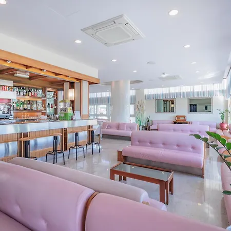 Miramare Hotell 3*