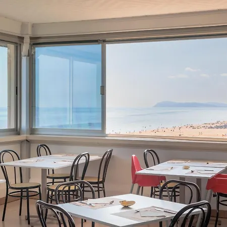 Miramare Отель 3*