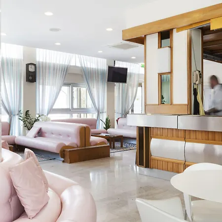 Miramare 3* Римини