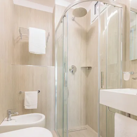 Hotell Miramare 3*